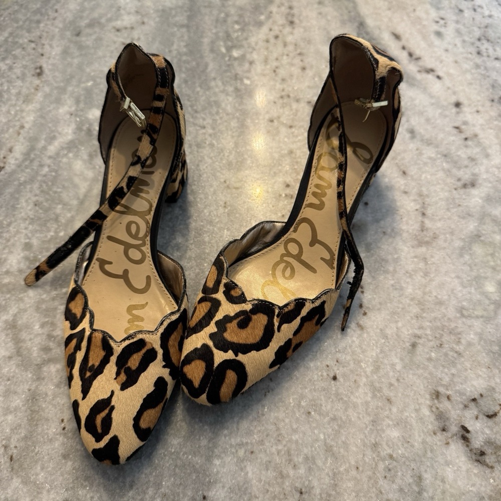 Sam Edelman Leopard Calf Hair d'Orsay Pumps Women's Size 6 Strappy Scalloped